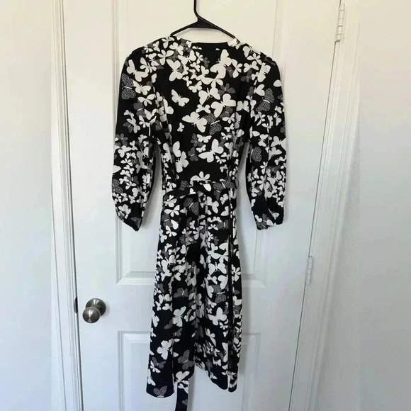 DOTTED BUTTERFLIES POPLIN SHIRTDRESS - Picture 6 of 7